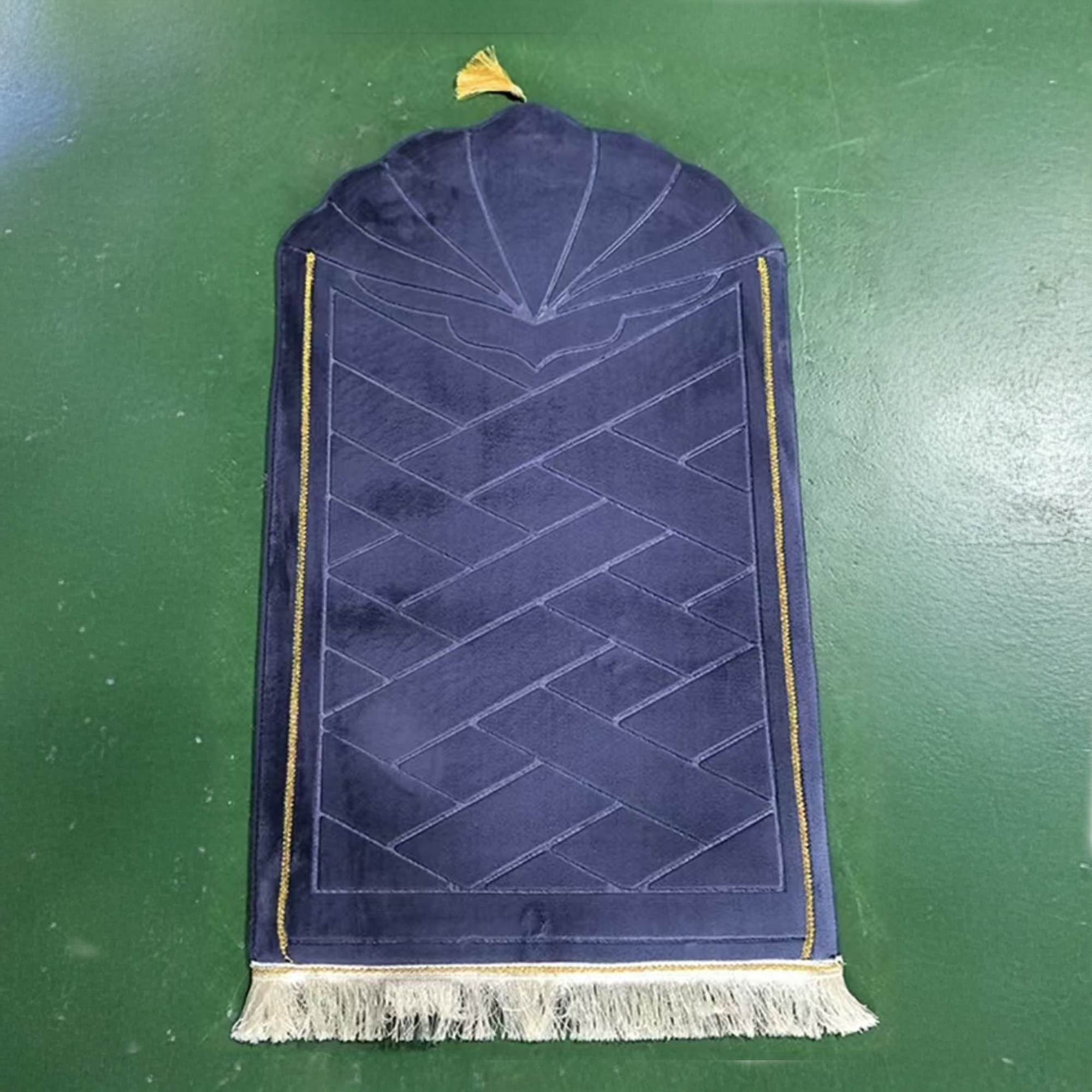 Bab Al-Jannah Patterned Prayer Mat - Sajjadah