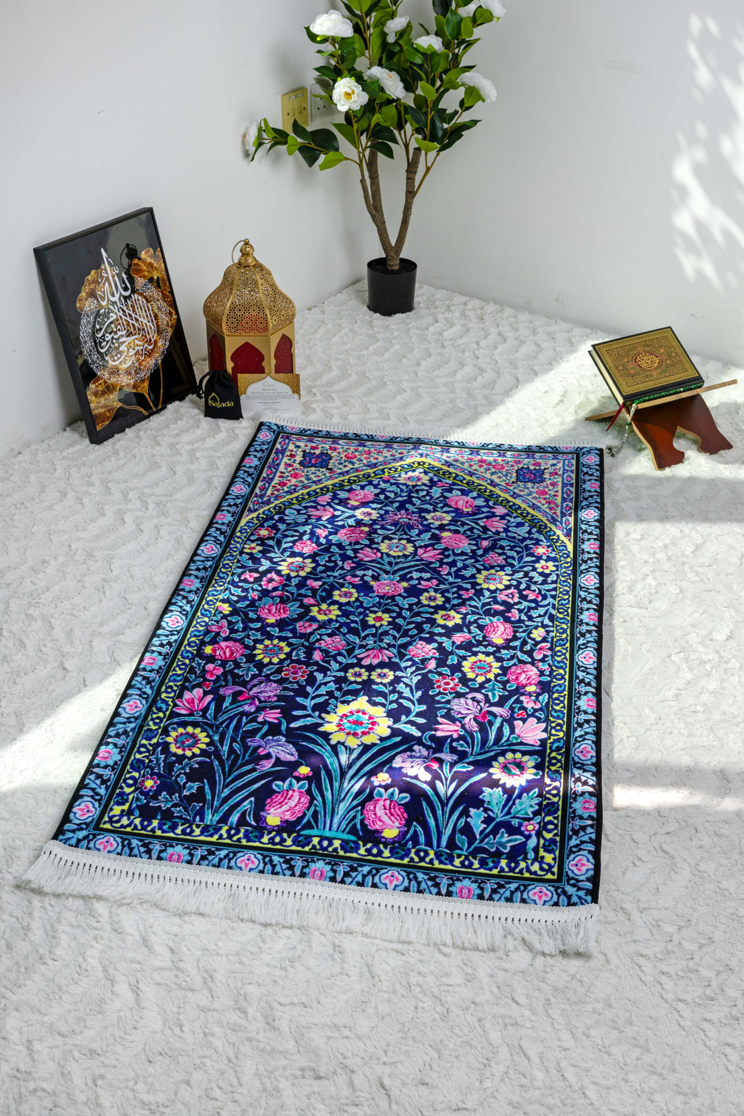 Royal Blossom Padded Prayer Mat