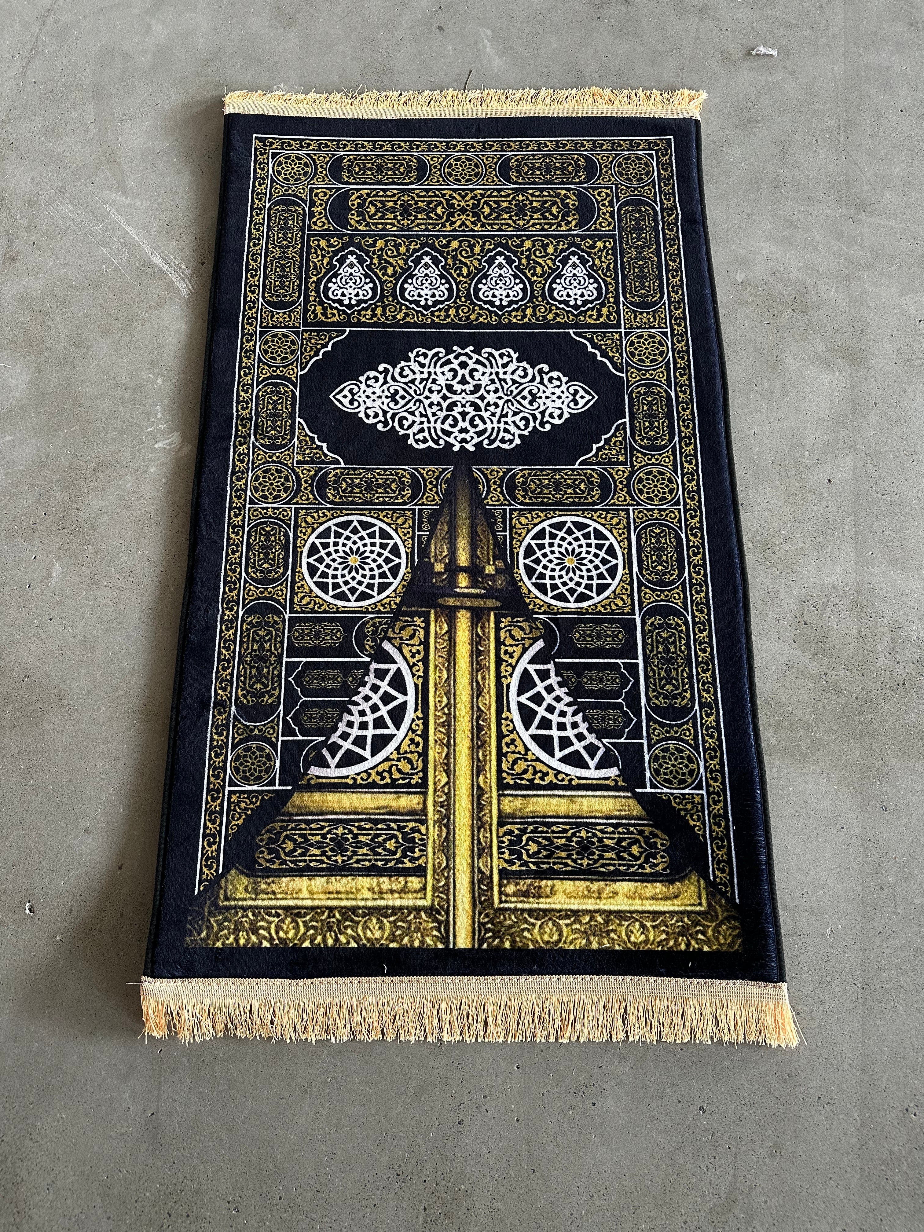 Kaaba Door Prayer Mat - Sajjadah
